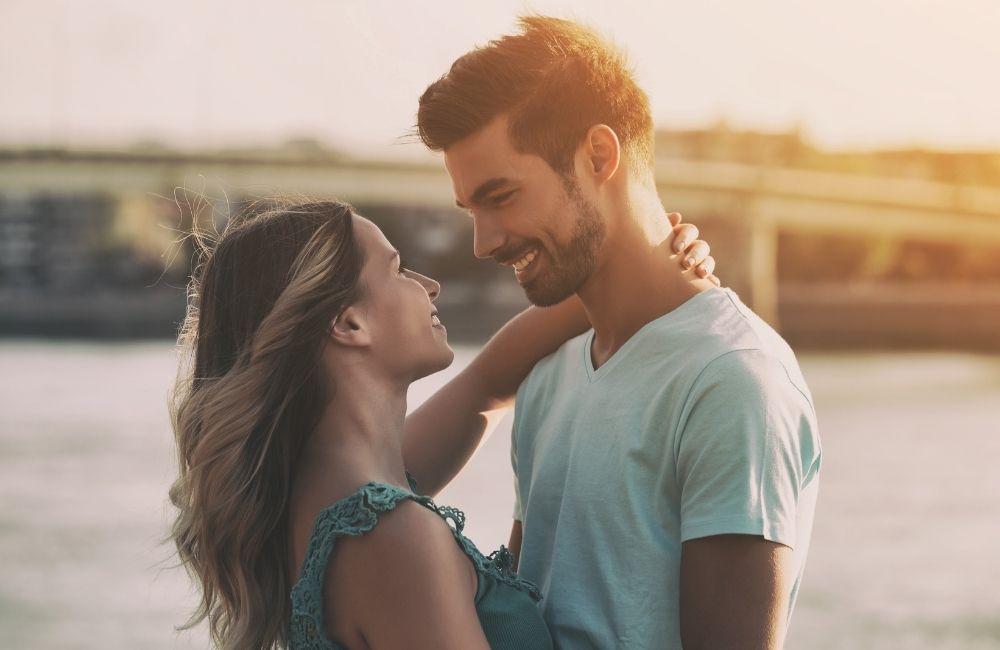 23 Signs Your Soulmate is Thinking of You - Couple staring into eachothers eyes - Love Inspire Destiny